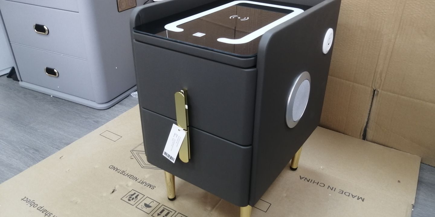 Hotel Bedside Tables for Projects