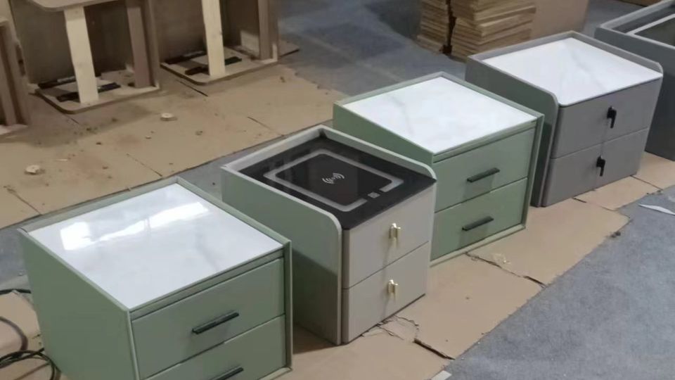 How to Choose the Right Bedside Table: Size, Storage, Materials & Layout Guide