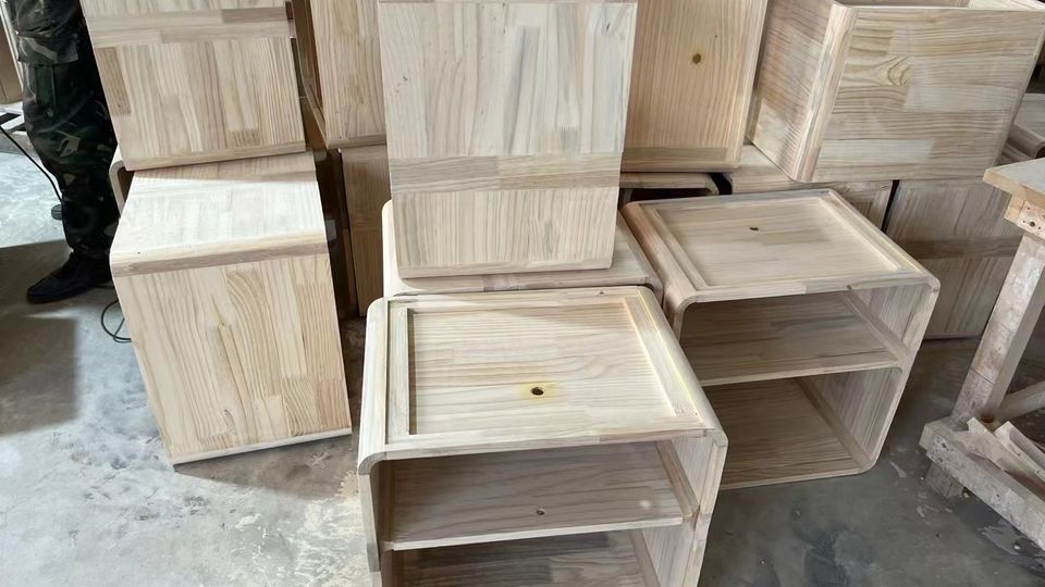 Bedside Table MOQ Explained (Factory Secrets Every Buyer Should Know)